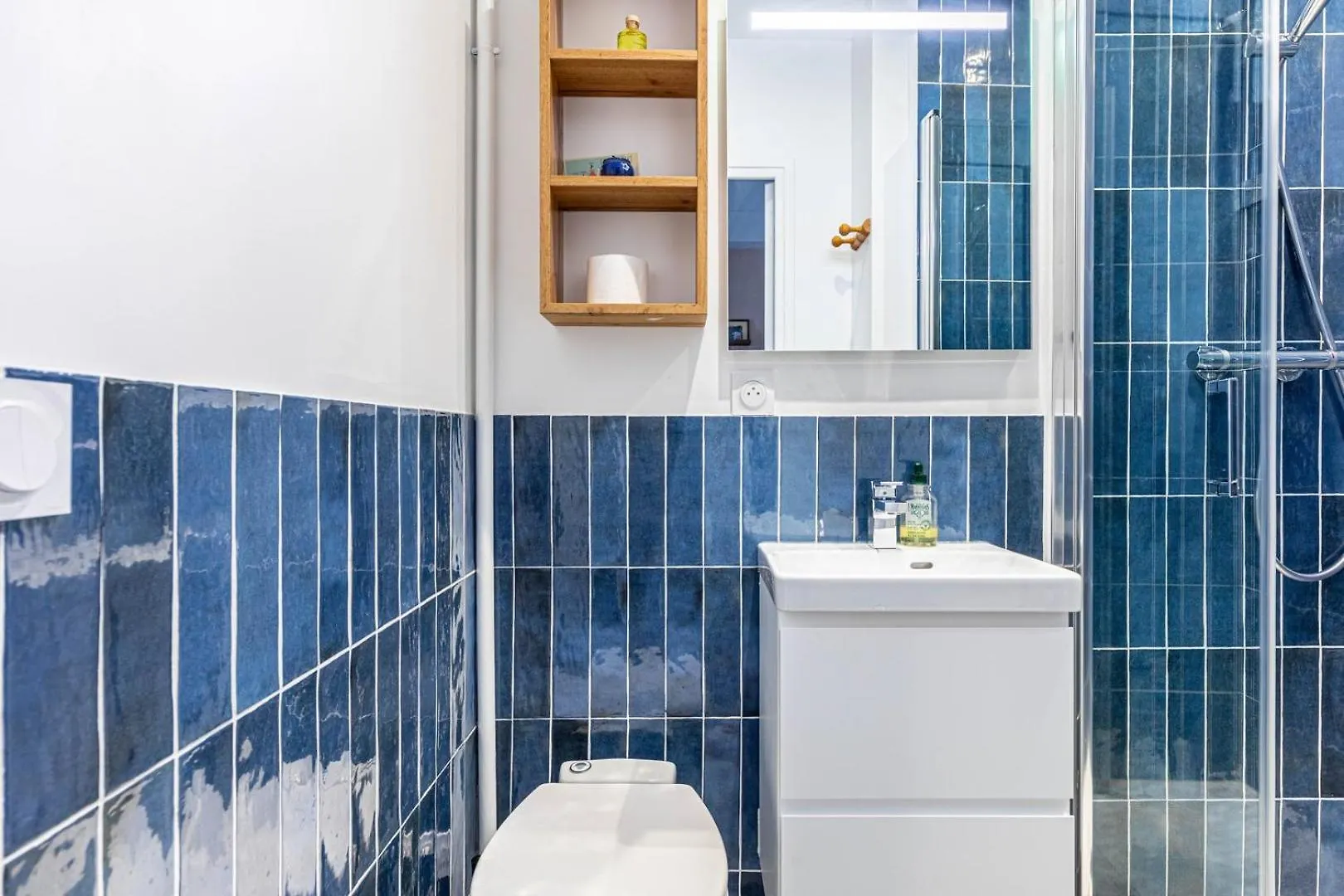 Apartment Ferienwohnung Guestready - Modern Hideaway Close To Top Sights Paris